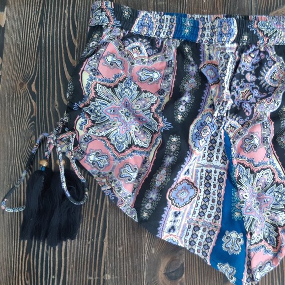 O'neill ladies shorts - Picture 2 of 9